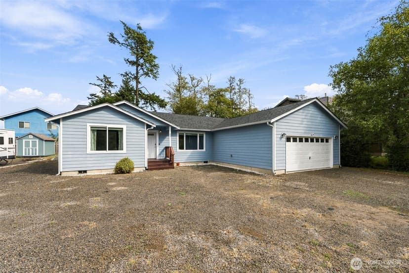 Property photo for 632 Duck Lake Drive SE, Ocean Shores photo 28
