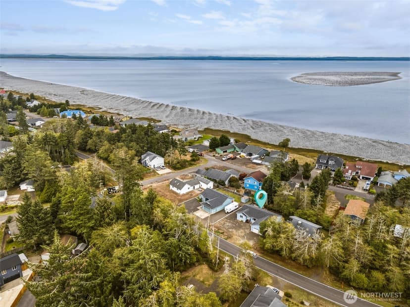 Property photo for 632 Duck Lake Drive SE, Ocean Shores photo 33