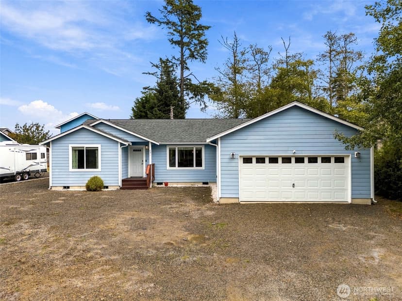 Property photo for 632 Duck Lake Drive SE, Ocean Shores photo 2