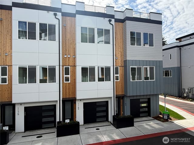Property photo for 1129 129th Court NE, Bellevue