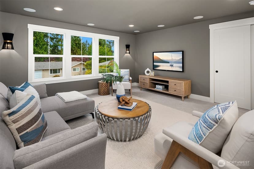 Property photo for 816 165th Avenue NE, Bellevue photo 27