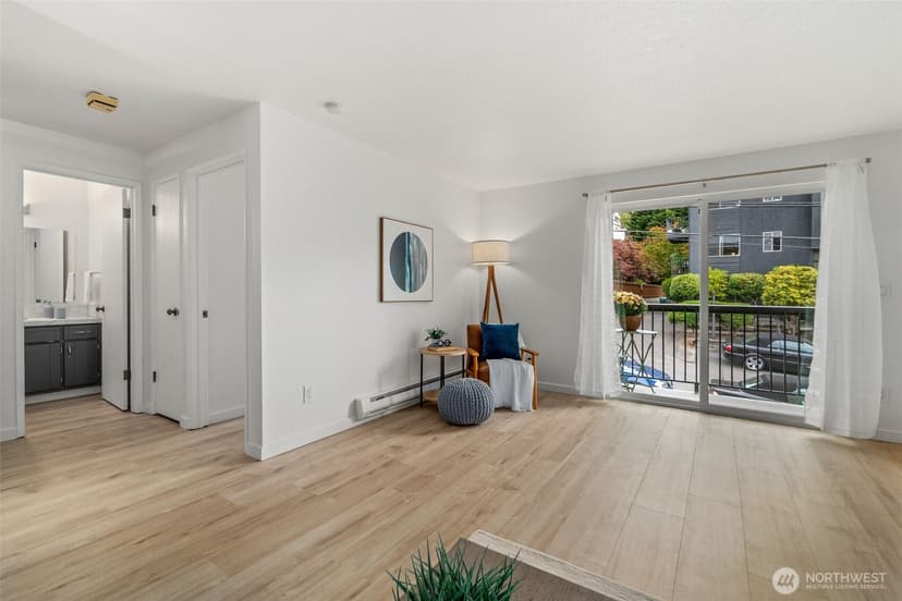 Property photo for 8747 Phinney Avenue N #12, Seattle photo 6