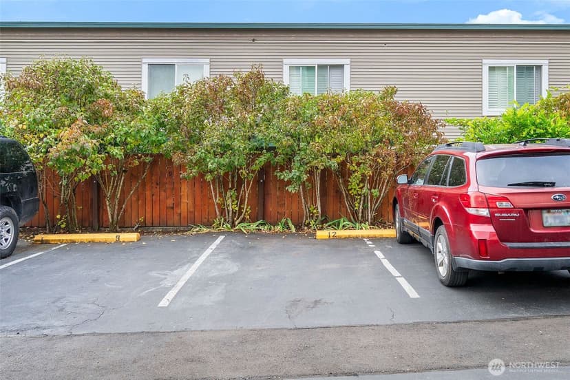 Property photo for 8747 Phinney Avenue N #12, Seattle photo 22