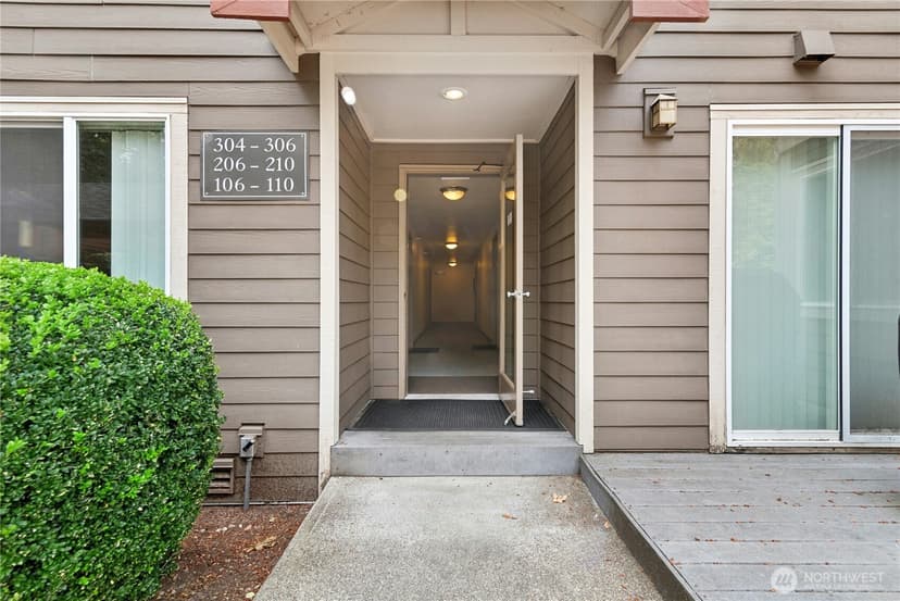 Property photo for 700 Front St. S #E110, Issaquah photo 5