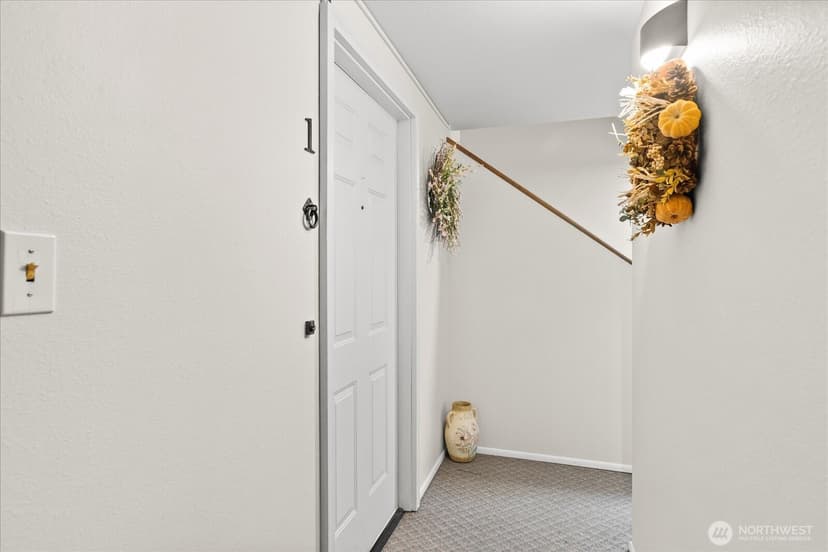 Property photo for 220 Alder Street #1, Edmonds photo 25