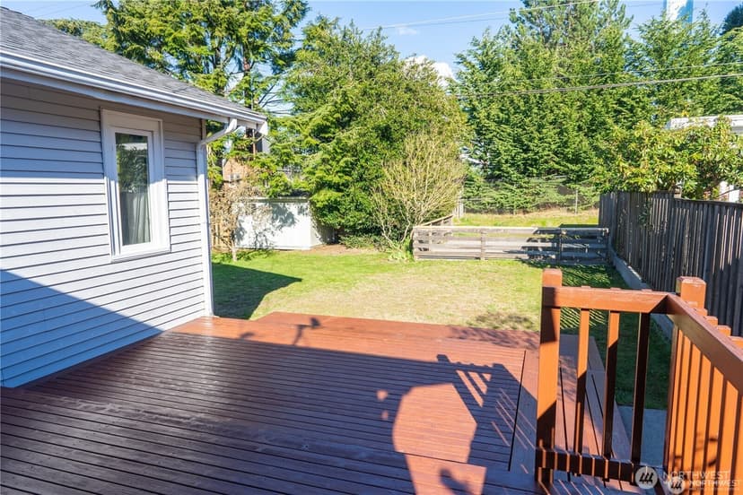 Property photo for 6910 37th Avenue SW, Seattle photo 26