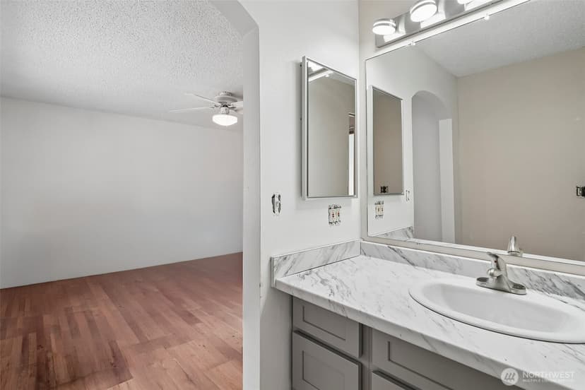 Property photo for 17720 SE 261st, Covington photo 23