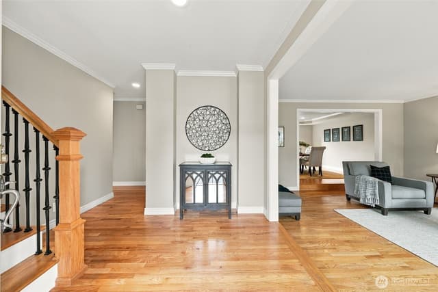 Property photo for 1803 229th Avenue NE, Sammamish photo 3