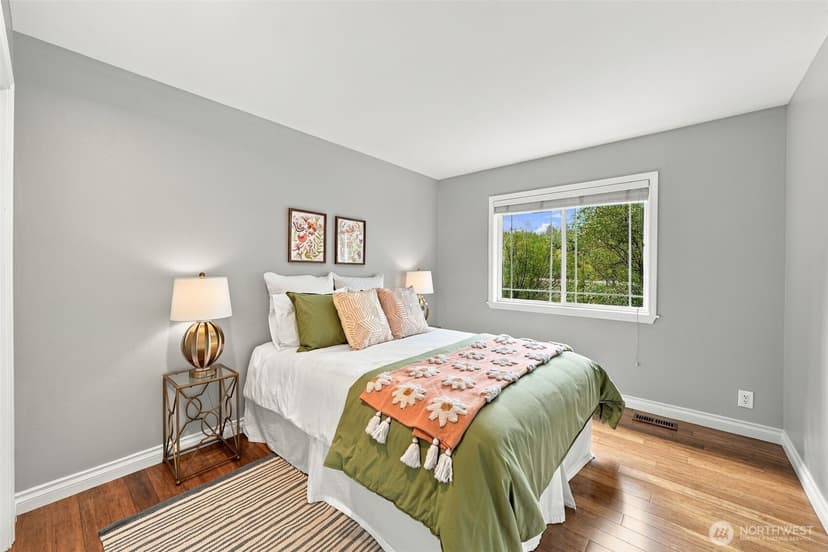 Property photo for 1803 229th Avenue NE, Sammamish photo 17