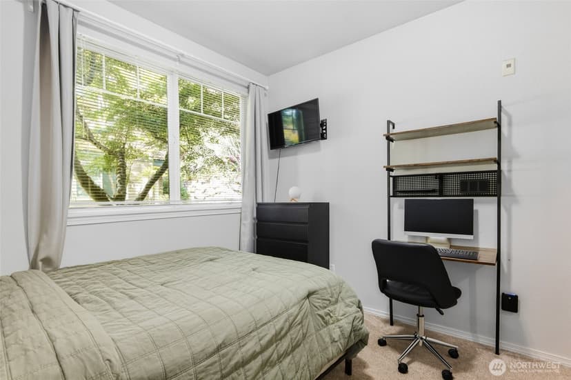 Property photo for 1500 S 18th Street #S101, Renton photo 17
