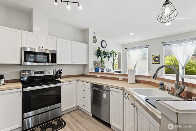 Property photo for 1500 S 18th Street #S101, Renton photo 12