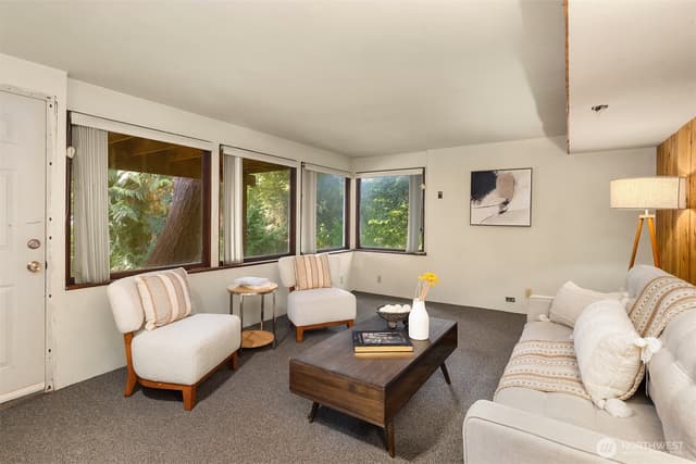 Property photo for 18415 51st Place NE, Seattle photo 3