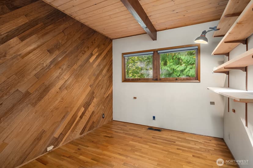 Property photo for 18415 51st Place NE, Seattle photo 16