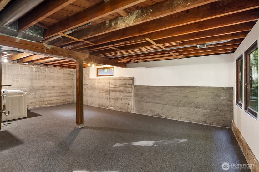 Property photo for 18415 51st Place NE, Seattle photo 24