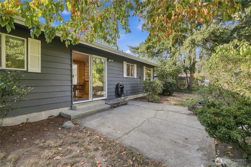 Property photo for 22221 92nd Avenue W, Edmonds photo 8