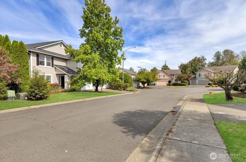 Property photo for 223 243 Avenue SE, Sammamish photo 34