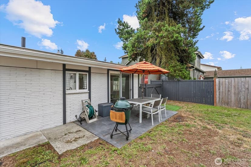 Property photo for 10839 11th Avenue SW, Seattle photo 21