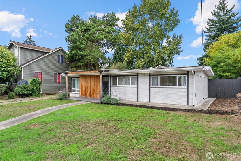 Property photo for 10839 11th Avenue SW, Seattle photo 19