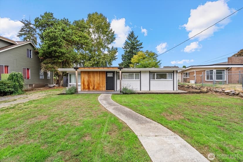 Property photo for 10839 11th Avenue SW, Seattle photo 17