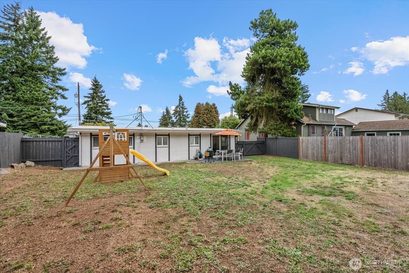 Property photo for 10839 11th Avenue SW, Seattle photo 24