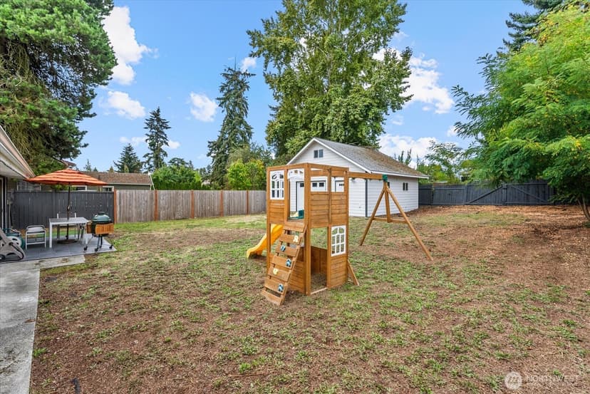 Property photo for 10839 11th Avenue SW, Seattle photo 20