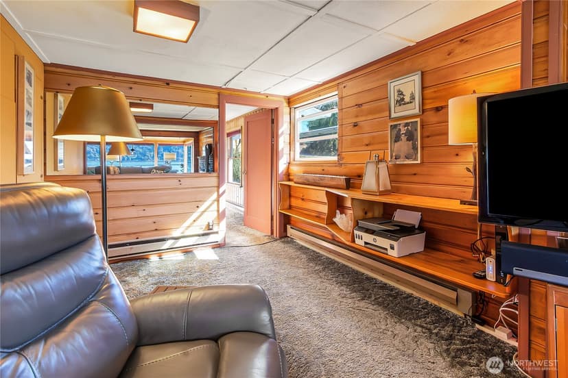 Property photo for 25815 Stuckey Avenue SW, Vashon photo 16