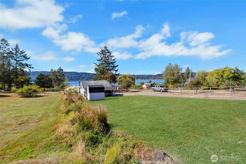 Property photo for 25815 Stuckey Avenue SW, Vashon photo 33