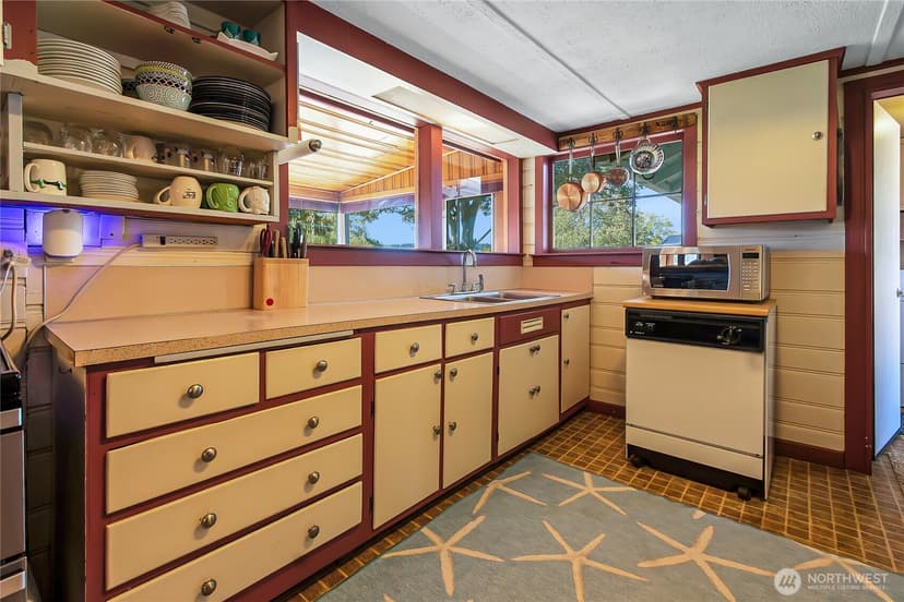Property photo for 25815 Stuckey Avenue SW, Vashon photo 21