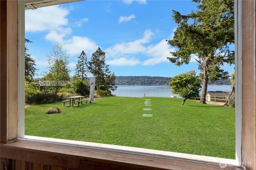 Property photo for 25815 Stuckey Avenue SW, Vashon photo 10