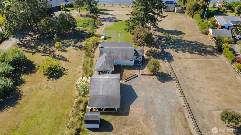 Property photo for 25815 Stuckey Avenue SW, Vashon photo 35