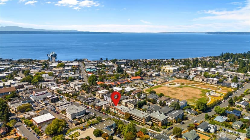 Property photo for 633 Main Street #202, Edmonds photo 32