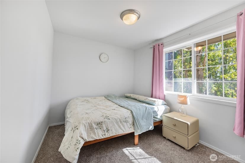 Property photo for 1621 S Weller Street #B, Seattle photo 19