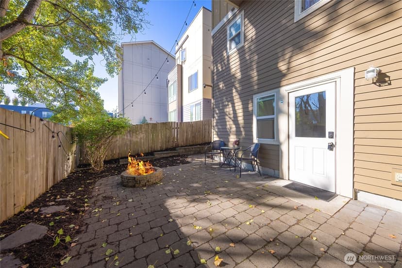 Property photo for 1621 S Weller Street #B, Seattle photo 28