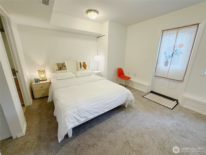 Property photo for 1621 S Weller Street #B, Seattle photo 22