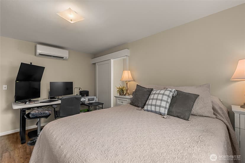 Property photo for 122 E Allen Avenue, Chelan photo 15