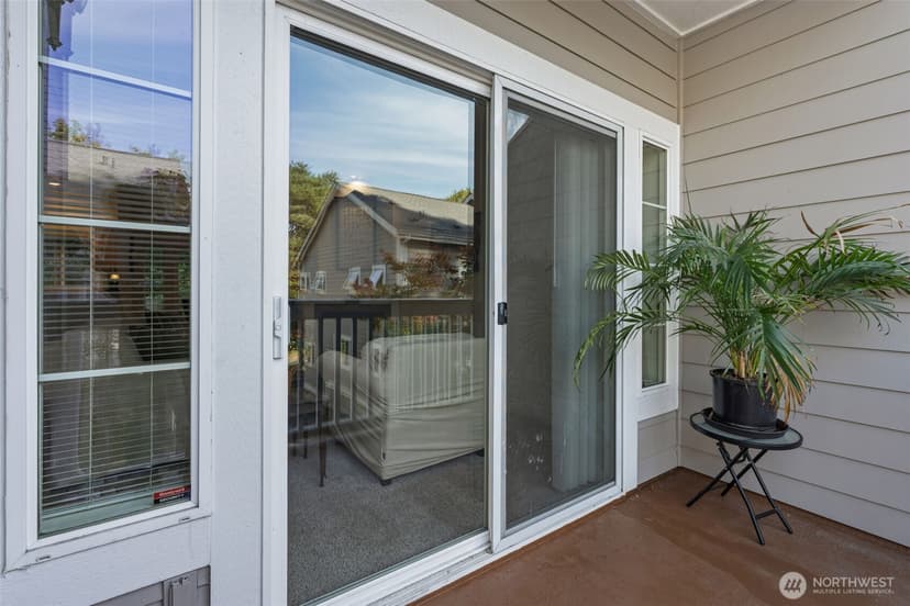 Property photo for 9700 Ravenna Avenue NE #11, Seattle photo 13