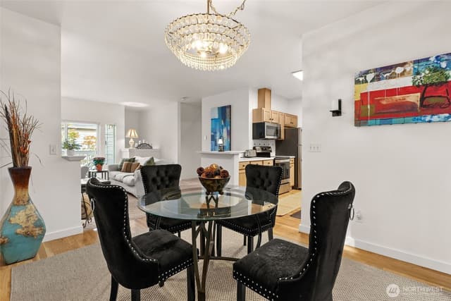 Property photo for 9700 Ravenna Avenue NE #11, Seattle photo 5