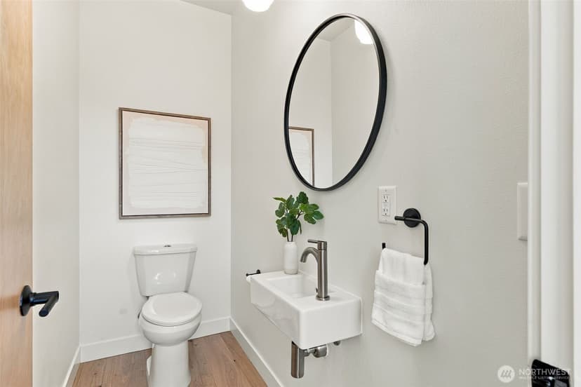 Property photo for 608 18th Ave E #A, Seattle photo 12