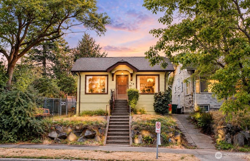 Property photo for 748 N 72nd Street, Seattle