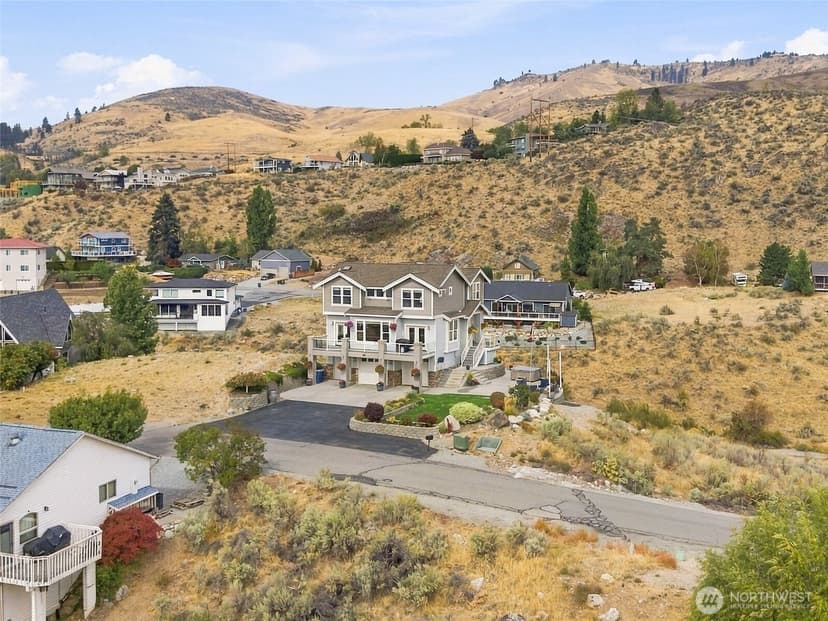 Property photo for 200 Crescent Street, Chelan photo 21