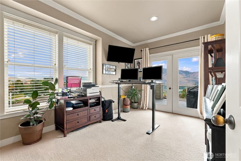 Property photo for 200 Crescent Street, Chelan photo 9