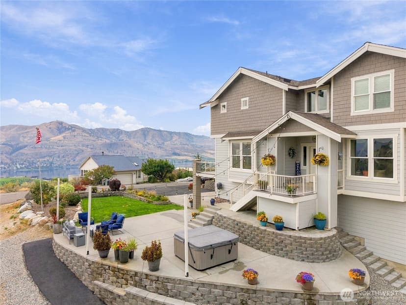 Property photo for 200 Crescent Street, Chelan photo 5