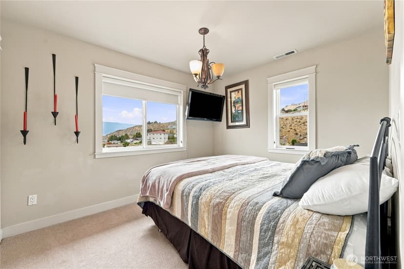 Property photo for 200 Crescent Street, Chelan photo 14