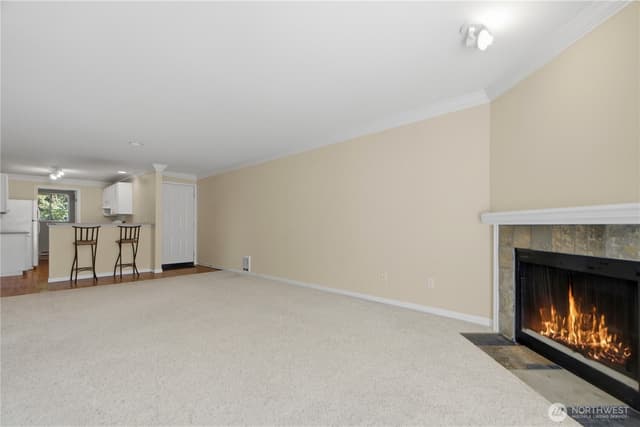 Property photo for 1003 156th Avenue NE #308, Bellevue photo 4