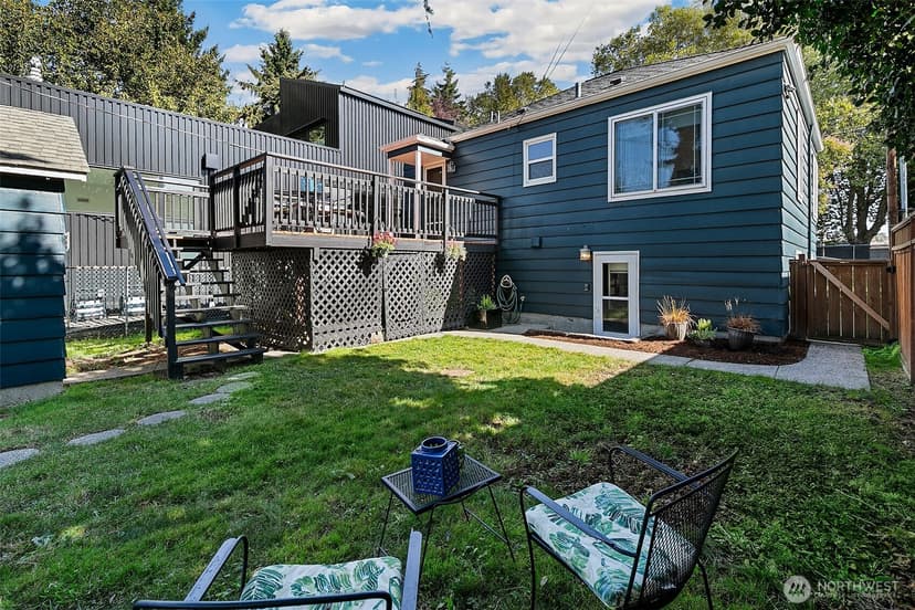 Property photo for 6657 Ellis Avenue S, Seattle photo 24