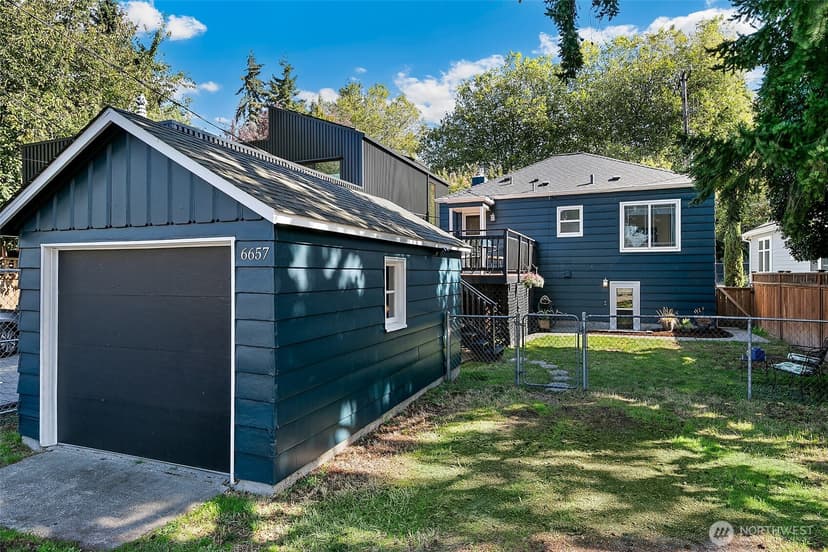 Property photo for 6657 Ellis Avenue S, Seattle photo 22