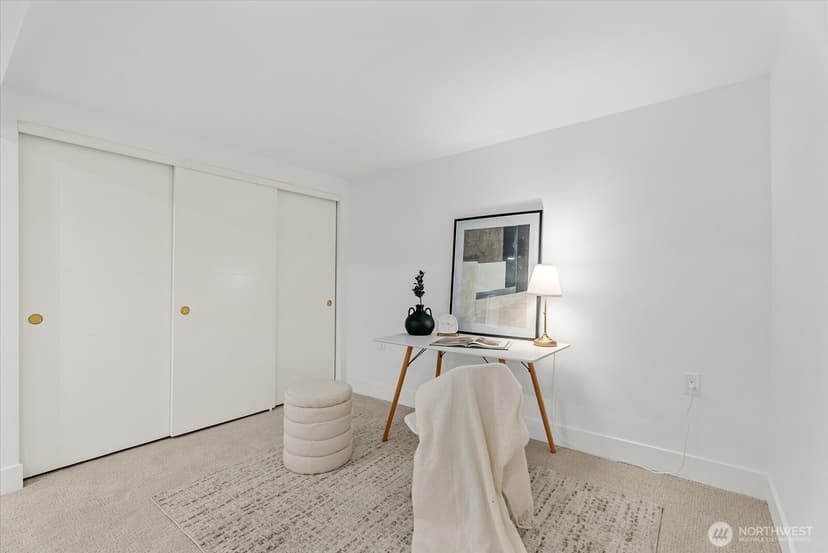 Property photo for 17037 154th Place SE, Renton photo 28