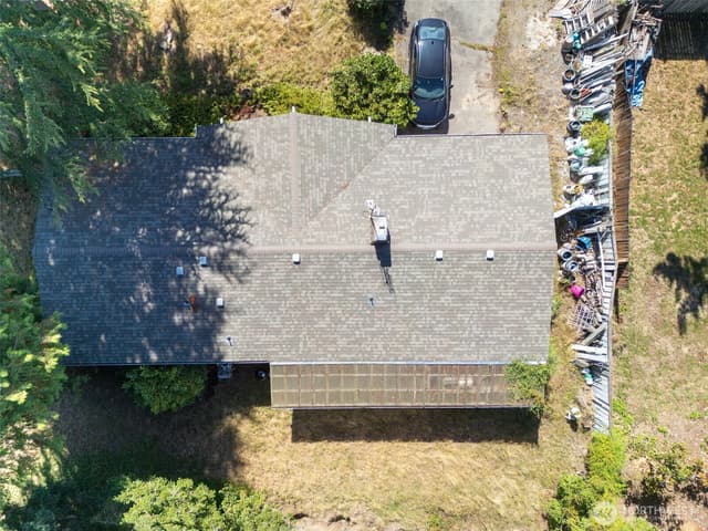 Property photo for 12420 NE 87th Street, Kirkland photo 3