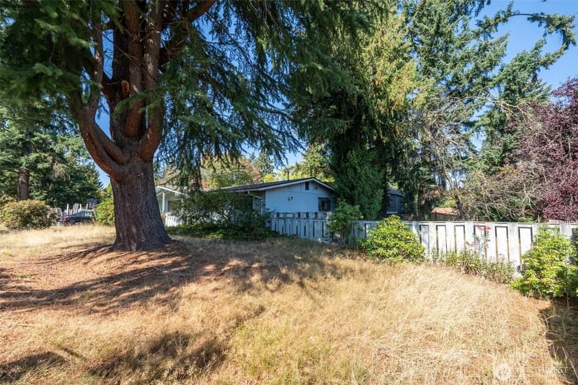 Property photo for 12420 NE 87th Street, Kirkland photo 33
