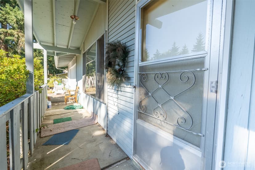 Property photo for 12420 NE 87th Street, Kirkland photo 15